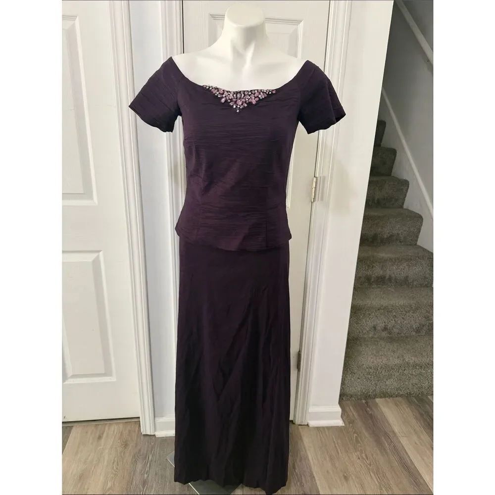 Jessica Howard Plum Embellished Formal Dress Size 10